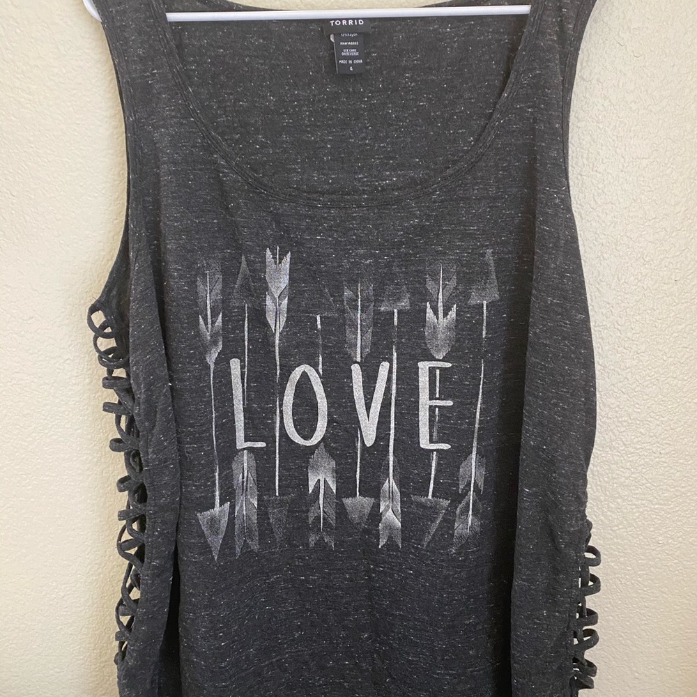 Torrid heathered layering tank size 4